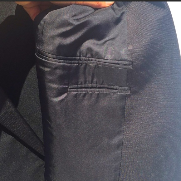 Gucci Black Tuxedo - Picture 4 of 7